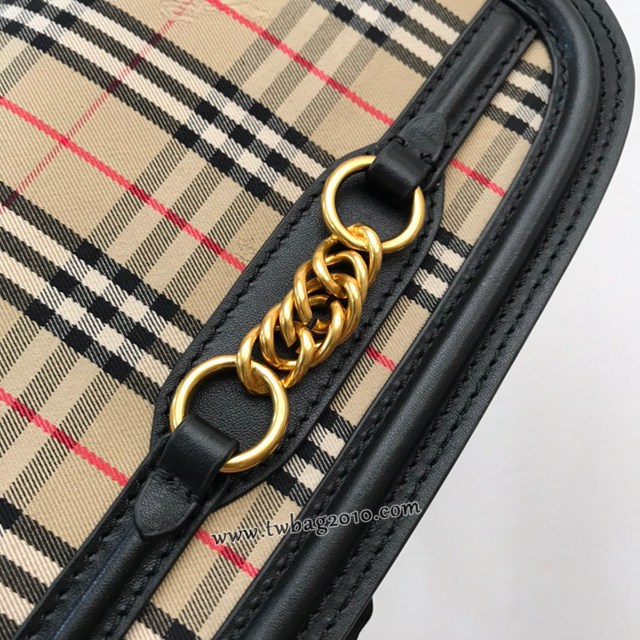 Burberry專門店新款斜背包鏈環包 巴寶莉格紋單肩斜挎女包 yxb1282